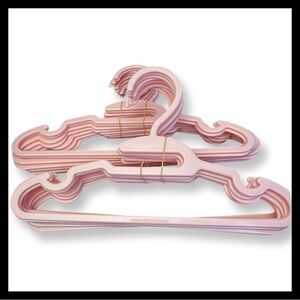 20 Piece Set of Plastic Pink kids Hangers